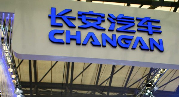 鼎豪投资 复旦复华：股票将被实施其他风险警示 9月22日起停牌一天